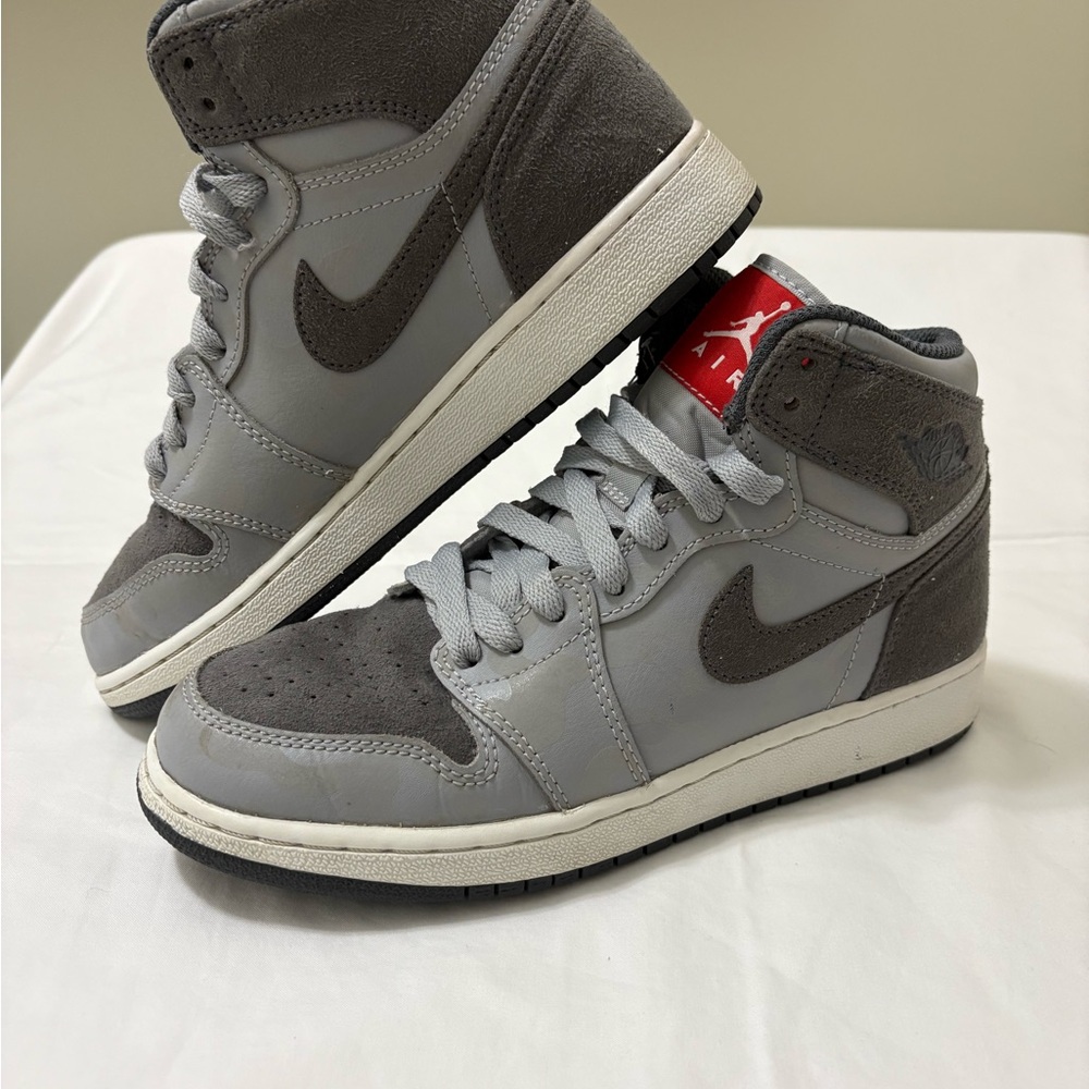 Jordan Kids' High-Top Sneakers in Gray and Brown with Red Tongue
